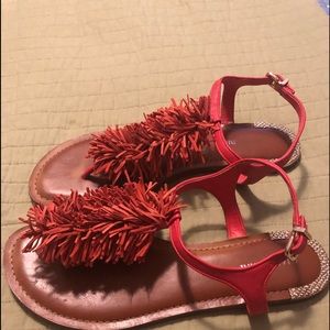 Flat sandals